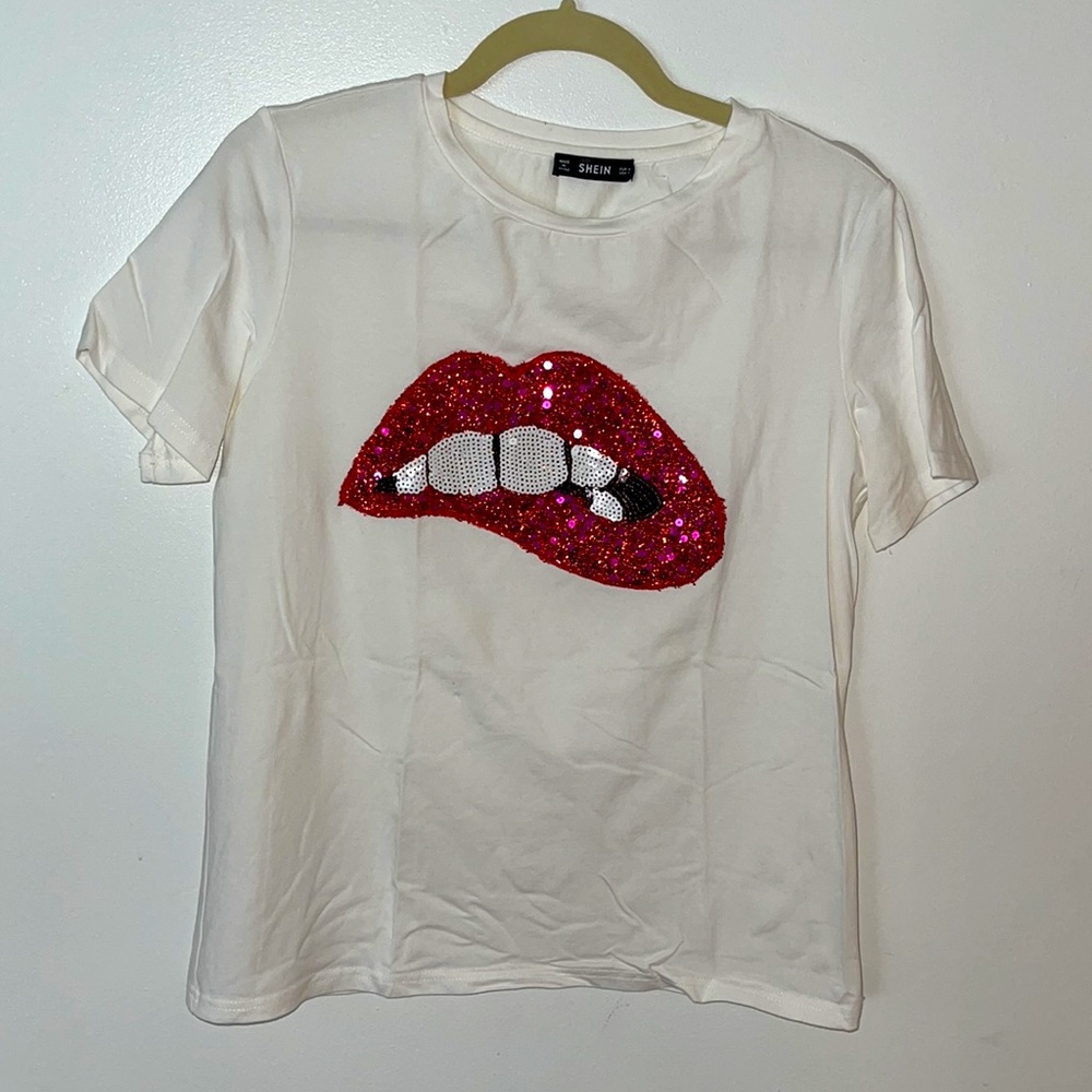 SHEIN | Women’s White Lip Bite Sequin Tee Size M